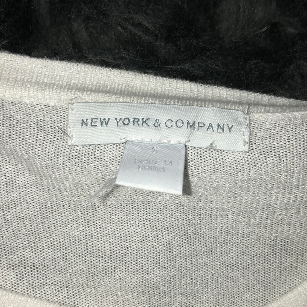 light sweater - Picture 2 of 2